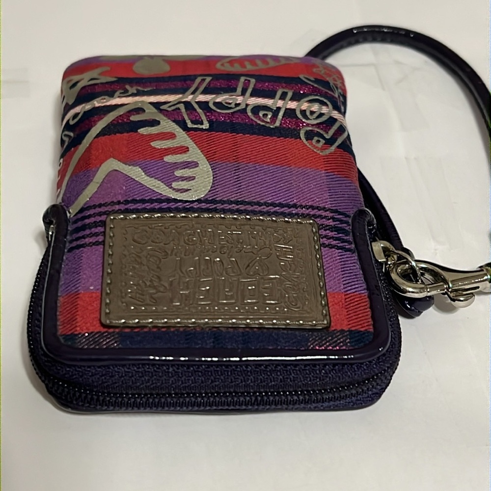 Coach “POPPY” Multicolor Wristlet w/o hangtag.